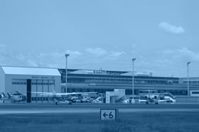 小牧空港について